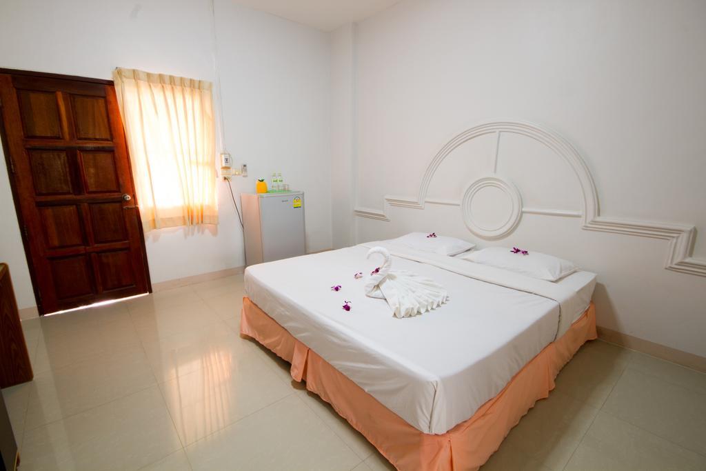 A.P.Garden Hotell Kalasin Exteriör bild