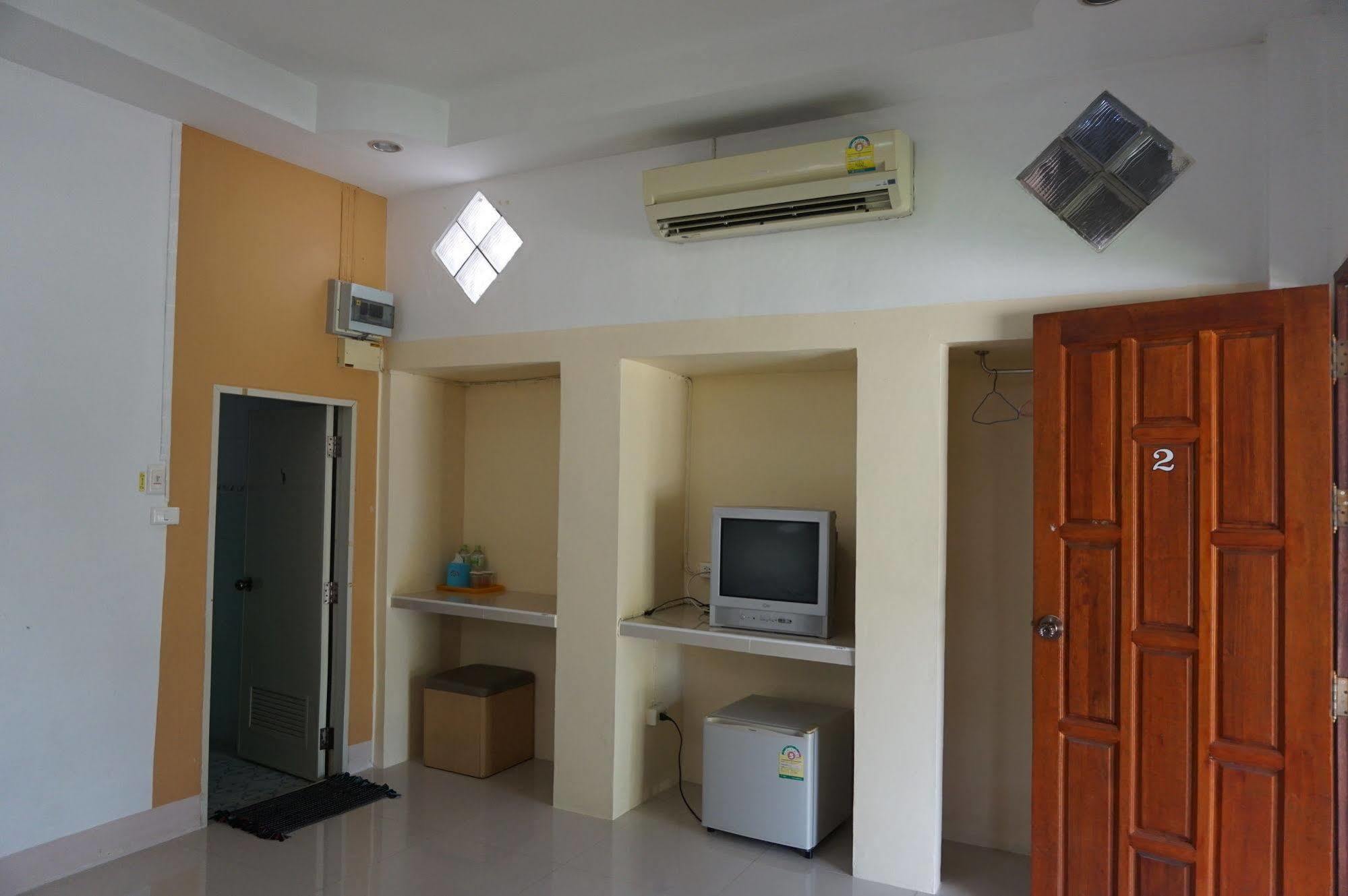 A.P.Garden Hotell Kalasin Exteriör bild